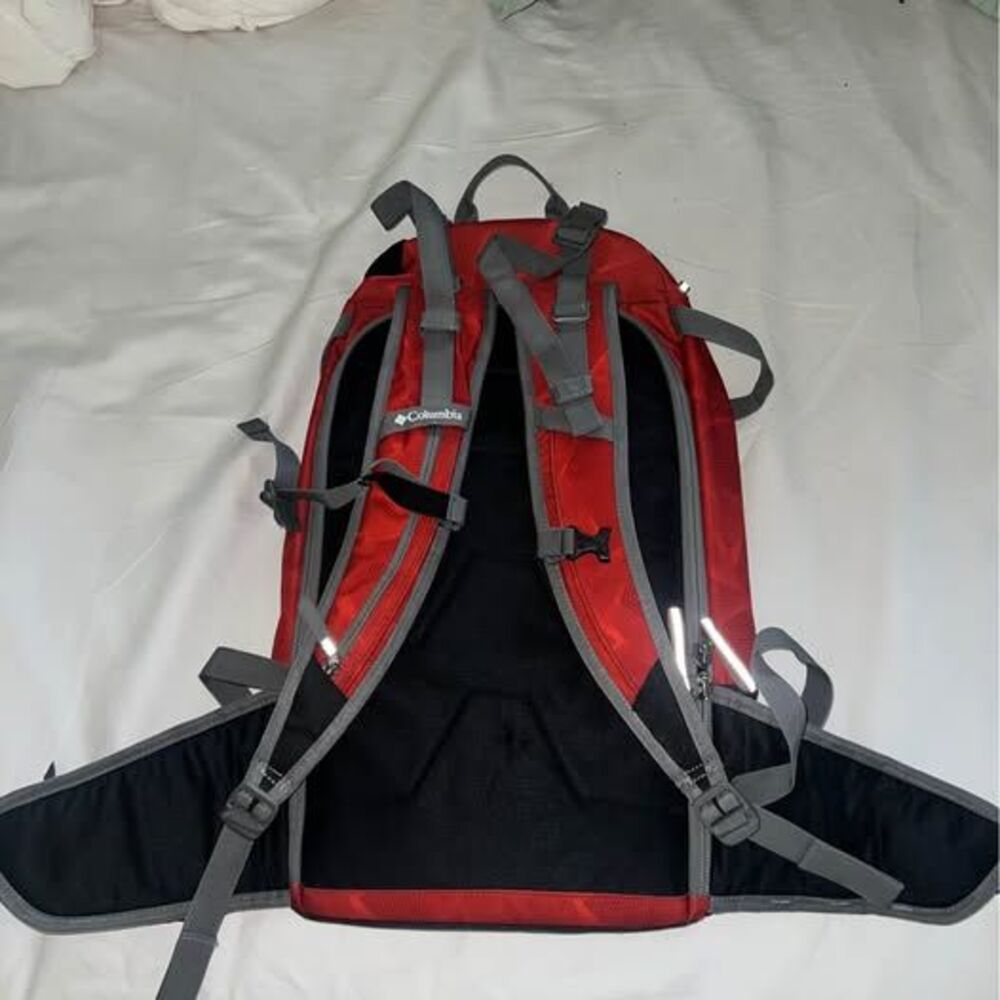 Columbia Backpack - Picture 3 of 10